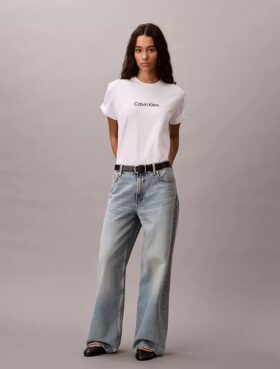 T-shirt à col rond et coupe carrée avec logo standard