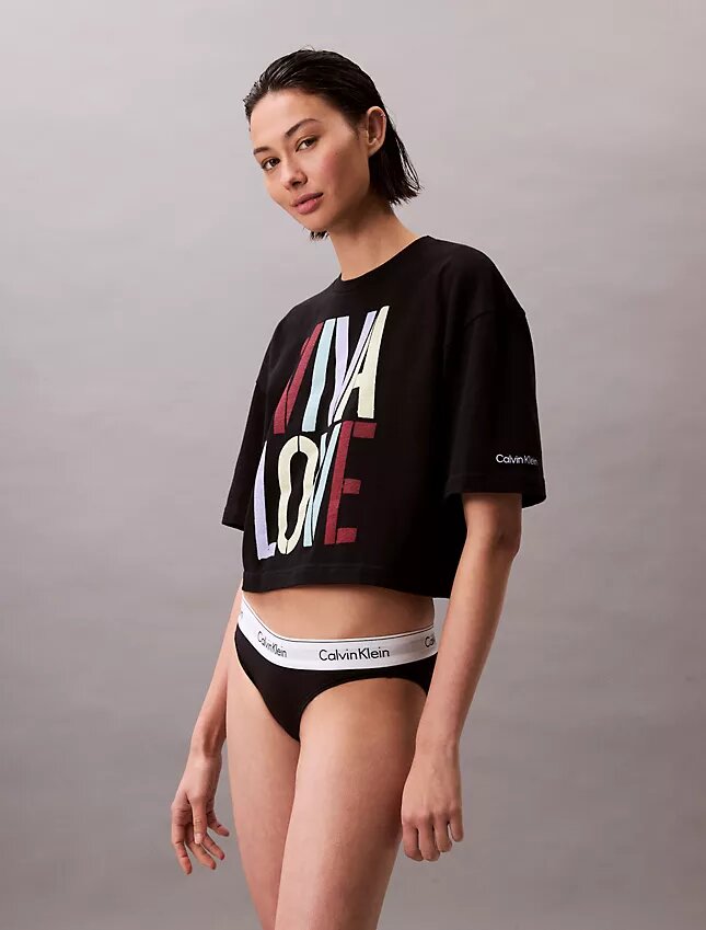 T-shirt court et ample Marc Hundley Pride Viva Love T-shirt court et ample Marc Hundley Pride Viva Love
