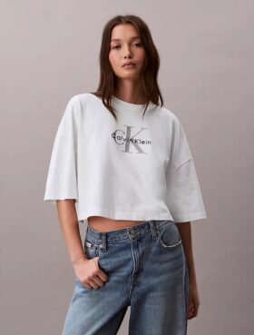 T-shirt court et carré Monologo
