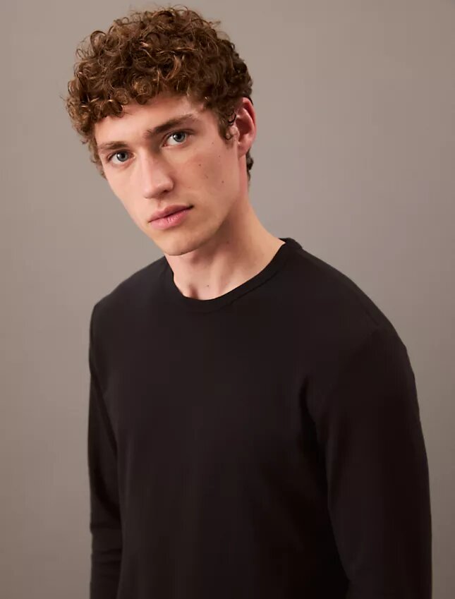 T-shirt de nuit CK Black Slim à col rond T-shirt de nuit CK Black Slim à col rond