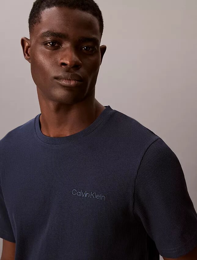 T-shirt de nuit en maille gaufrée T-shirt de nuit en maille gaufrée