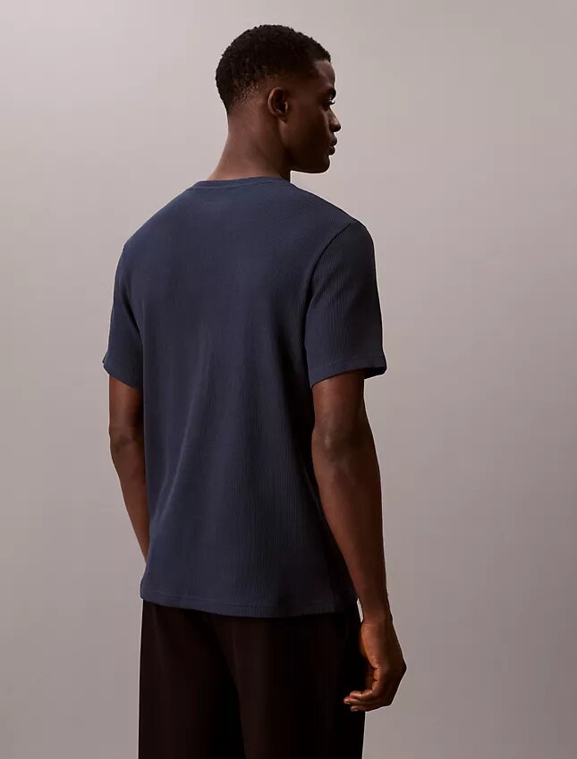 T-shirt de nuit en maille gaufrée T-shirt de nuit en maille gaufrée