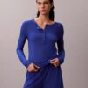 T-shirt Henley léger en tissu gaufré T-shirt Henley léger en tissu gaufré