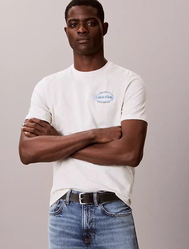 T-shirt à logo graphique Calvin Klein Diner T-shirt à logo graphique Calvin Klein Diner