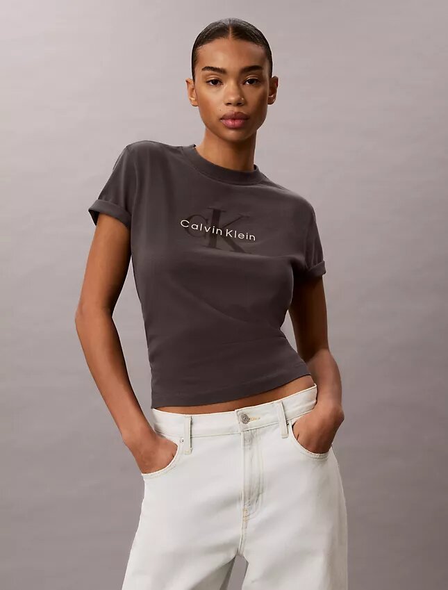 T-shirt Monologo délavé à l’acide T-shirt Monologo délavé à l’acide
