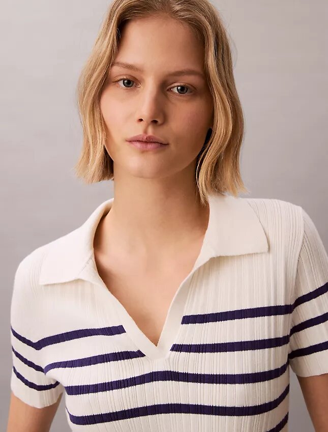 T-shirt polo en coton lisse à côtes T-shirt polo en coton lisse à côtes