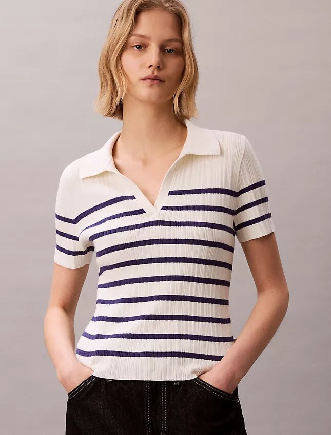 T-shirt polo en coton lisse à côtes T-shirt polo en coton lisse à côtes