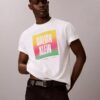 T-shirt simple avec logo Pride T-shirt simple avec logo Pride