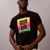 T-shirt simple avec logo Pride T-shirt simple avec logo Pride