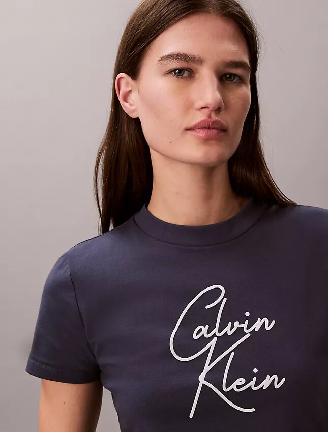 T-shirt slim avec logo en relief T-shirt slim avec logo en relief