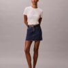 T-shirt slim avec logo en relief T-shirt slim avec logo en relief