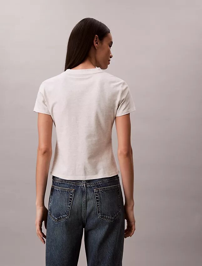 T-shirt slim avec logo floral T-shirt slim avec logo floral