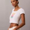 T-shirt slim à encolure dégagée Pride T-shirt slim à encolure dégagée Pride