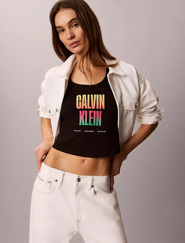 T-shirt slim à encolure dégagée Pride T-shirt slim à encolure dégagée Pride