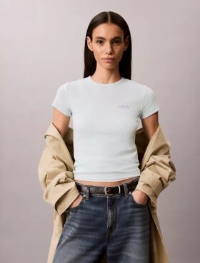 T-shirt slim à logo et côtes profilées