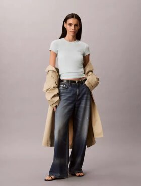 T-shirt slim à logo et côtes profilées