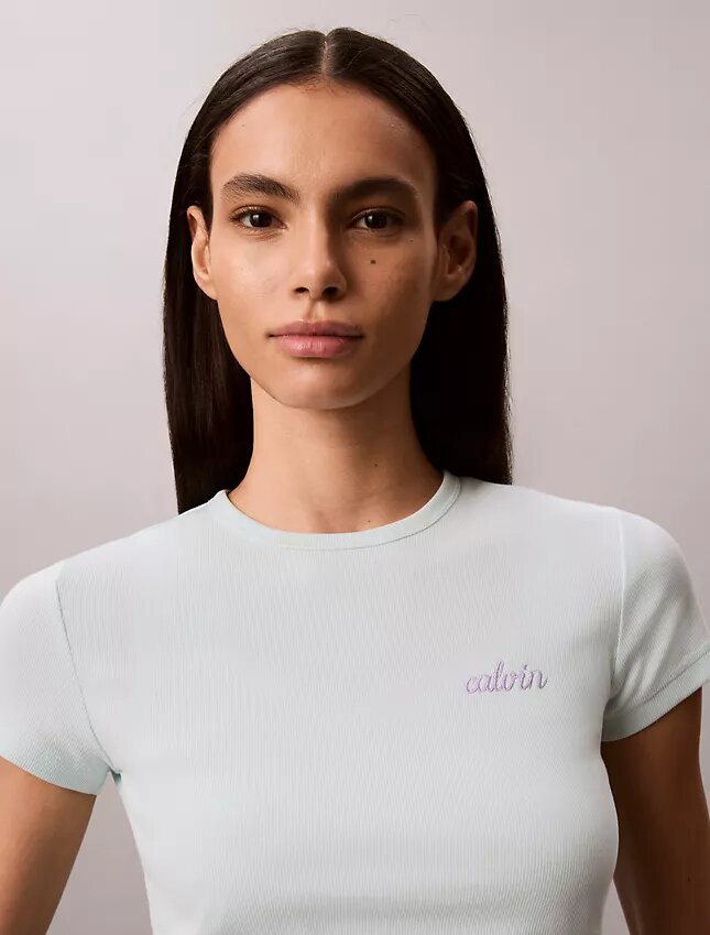 T-shirt slim à logo et côtes profilées T-shirt slim à logo et côtes profilées