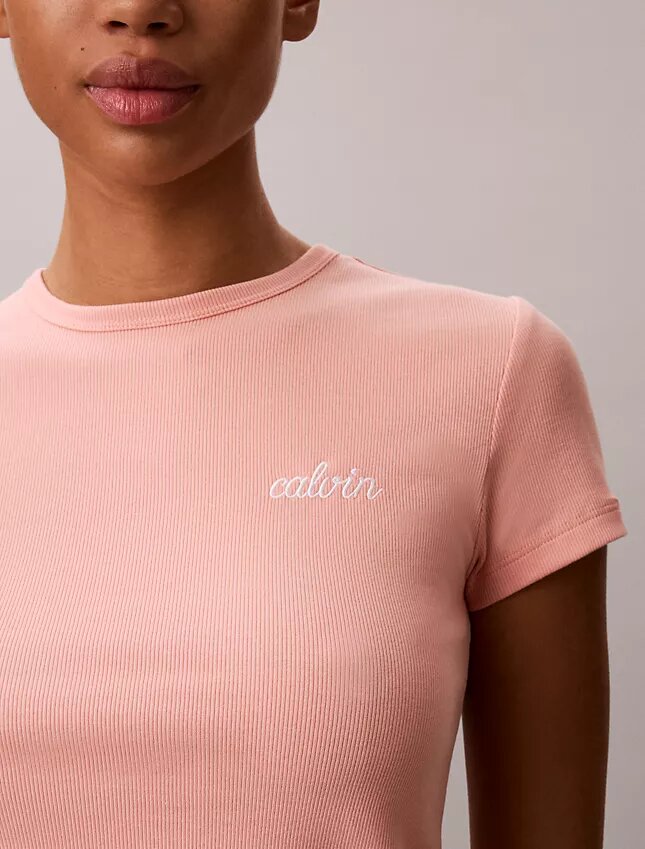 T-shirt slim à logo et côtes profilées T-shirt slim à logo et côtes profilées