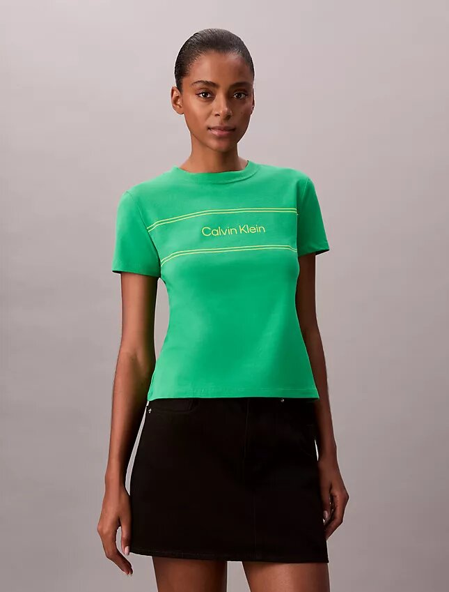 T-shirt slim à motif logo rayé T-shirt slim à motif logo rayé