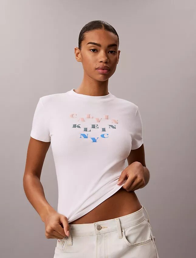 T-shirt slim à volants avec logo T-shirt slim à volants avec logo