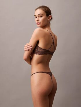 Thong en dentelle florale noire CK Black