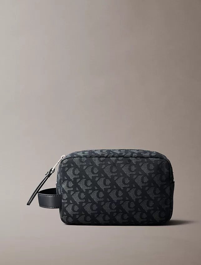 Trousse de toilette à motif Monogram intégral Trousse de toilette à motif Monogram intégral
