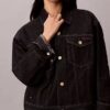 Trucker Jacket en denim pour le Nouvel An lunaire Trucker Jacket en denim pour le Nouvel An lunaire