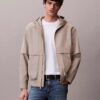 Veste coupe-vent à capuche en ripstop