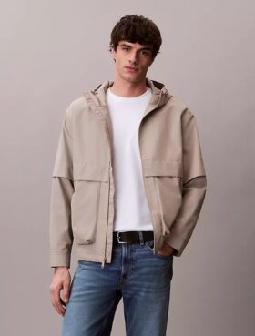 Veste coupe-vent à capuche en ripstop Veste coupe-vent à capuche en ripstop