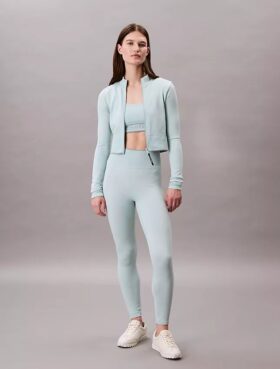 Veste courte de sport côtelée Veste courte de sport côtelée