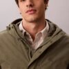 Veste légère en nylon et matériaux mixtes Veste légère en nylon et matériaux mixtes