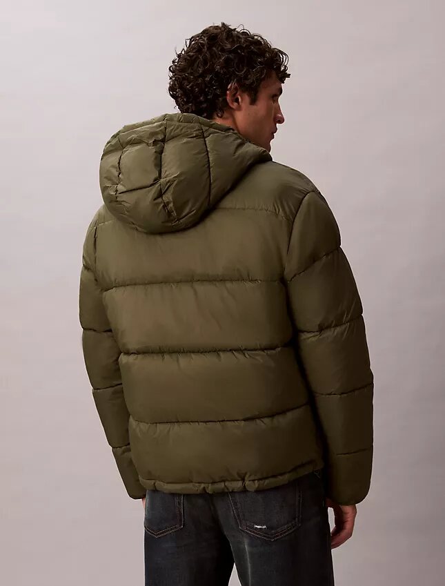 Veste matelassée à capuche Veste matelassée à capuche